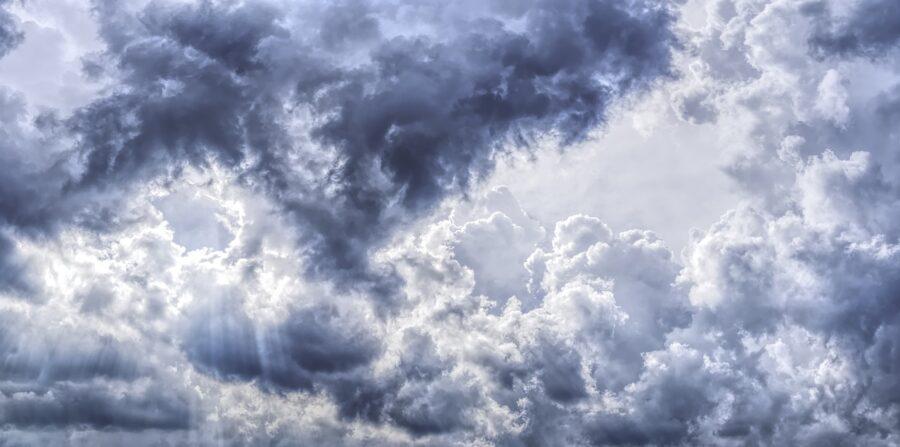 Wolkenfetzen Günter Wasserzeichen